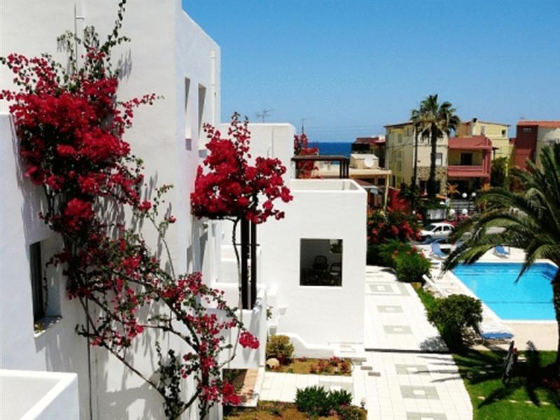 Eva Suites & Apartments Agia Marina Exterior foto