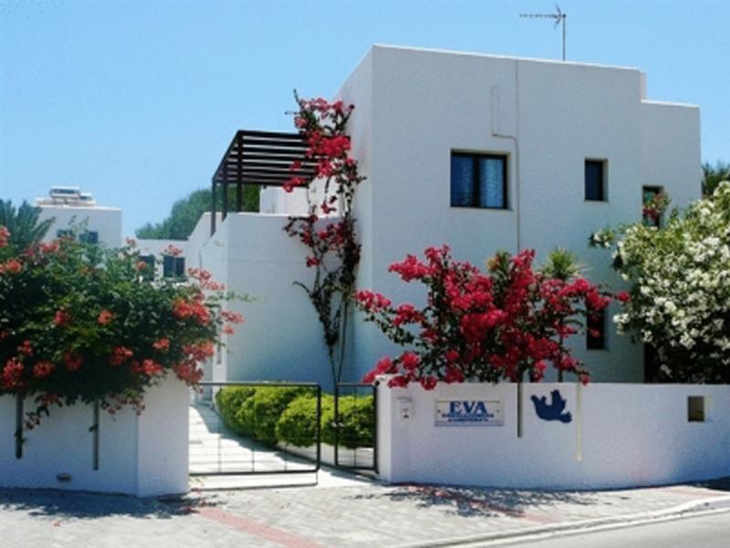 Eva Suites & Apartments Agia Marina Exterior foto